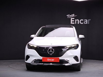 MERCEDES-BENZ EQE - 3