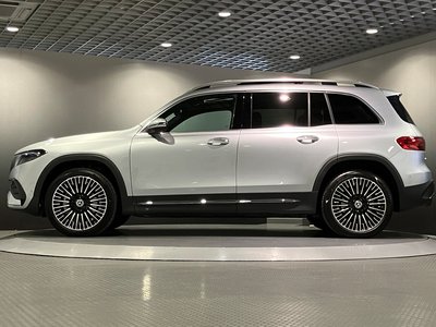 MERCEDES-BENZ EQB - 9
