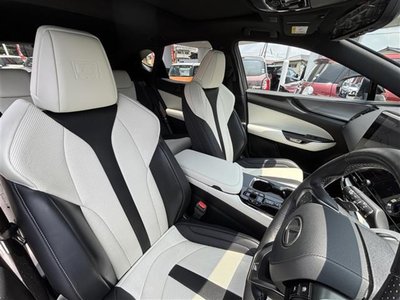 2023 Lexus NX thumbnail 17