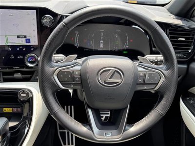 2023 Lexus NX — фото 10