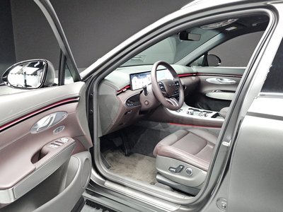 2026 Genesis GV70 — миниатюра 13