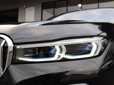 2021 BMW 7 SERIES thumbnail 18