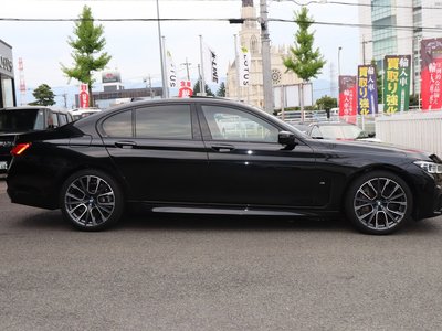 2021 BMW 7 SERIES thumbnail 11