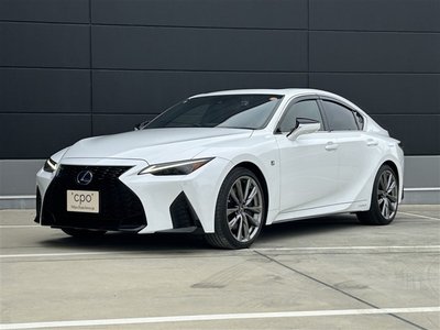LEXUS IS
