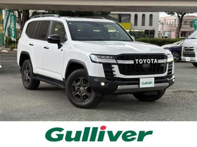 TOYOTA LAND CRUISER 300 - 1