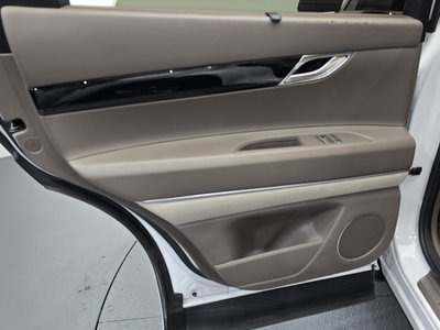 2022 Genesis GV80 — миниатюра 15
