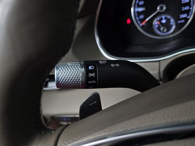 2022 Genesis GV80 — миниатюра 27
