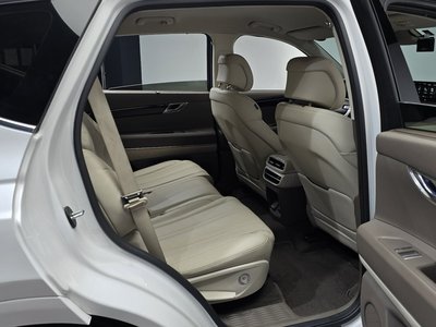 2022 Genesis GV80 — миниатюра 17