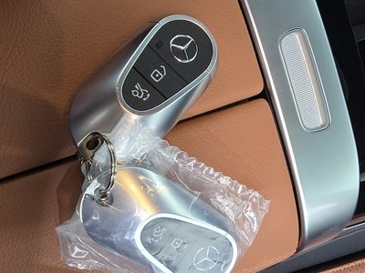 صورة مصغرة 19 لـ 2025 MERCEDES-BENZ C-CLASS
