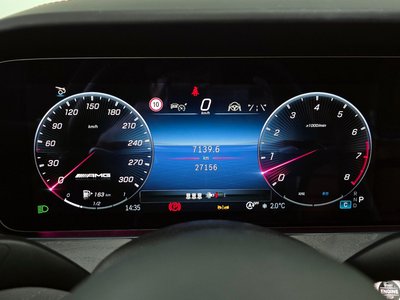 MERCEDES-BENZ GT AMG - 8