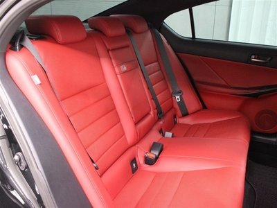 2023 Lexus IS — миниатюра 25