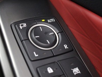 2023 Lexus IS — миниатюра 68