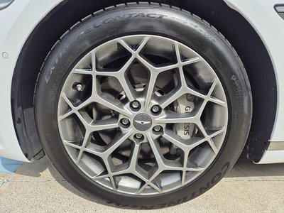 GENESIS G80 (RG3) - 9