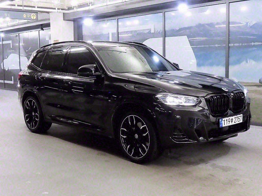 BMW X3 - View 1