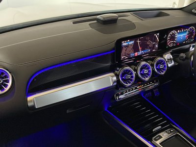 2025 Mercedes-BENZ GLB AMG photo 9