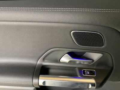 2025 Mercedes-BENZ GLB AMG — миниатюра 14