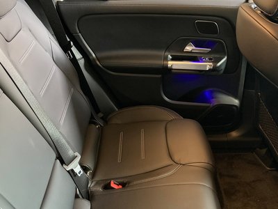 2025 Mercedes-BENZ GLB AMG — миниатюра 24
