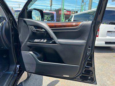 LEXUS LX - 9