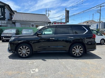 LEXUS LX - 8