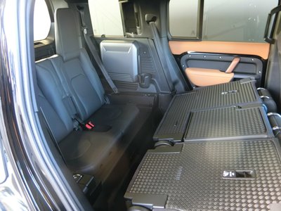 صورة مصغرة 97 لـ 2023 LAND Rover DEFENDER