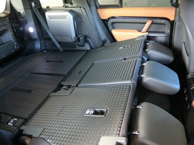 صورة مصغرة 95 لـ 2023 LAND Rover DEFENDER