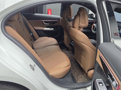 2025 Mercedes-BENZ E-CLASS — миниатюра 18