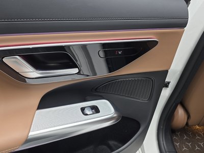 2025 Mercedes-BENZ E-CLASS — миниатюра 25