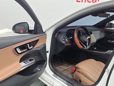 2025 Mercedes-BENZ E-CLASS — миниатюра 13