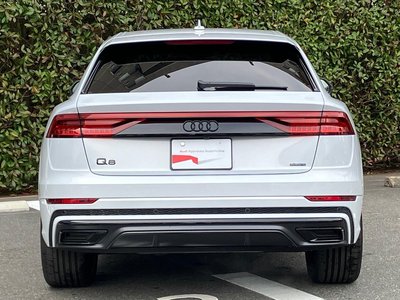 AUDI Q8 - 5