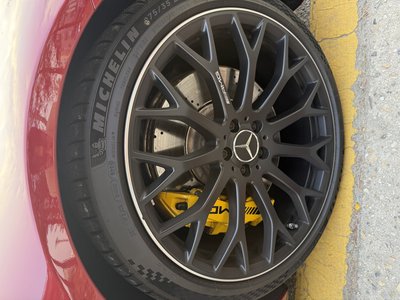 MERCEDES-BENZ SL - 2