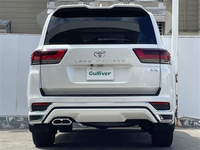 TOYOTA LAND CRUISER 300 - 3
