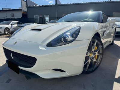 FERRARI CALIFORNIA - 2