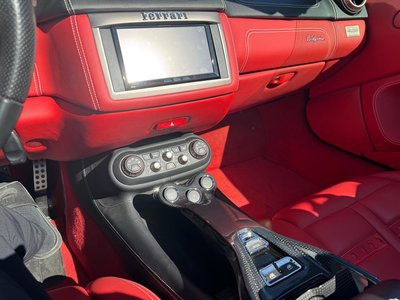 FERRARI CALIFORNIA - 5