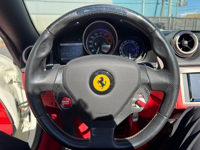 FERRARI CALIFORNIA - 6