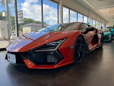 LAMBORGHINI REVUELTO - 2