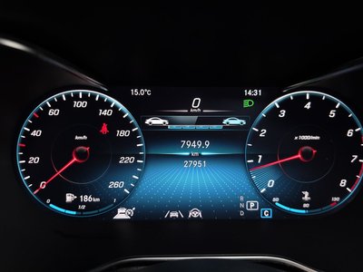 MERCEDES-BENZ GLC - 8