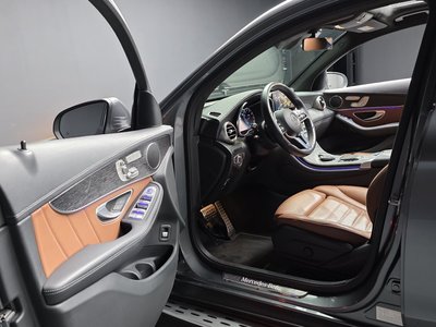 MERCEDES-BENZ GLC - 10