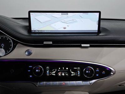 2021 Genesis GV70 — миниатюра 14