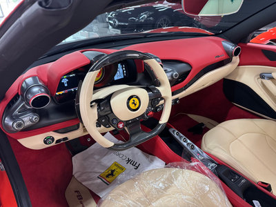 صورة 8 لـ 2021 FERRARI F8 SPIDER