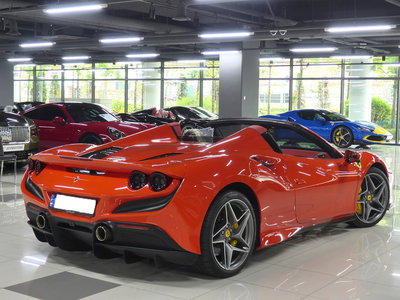 صورة 3 لـ 2021 FERRARI F8 SPIDER