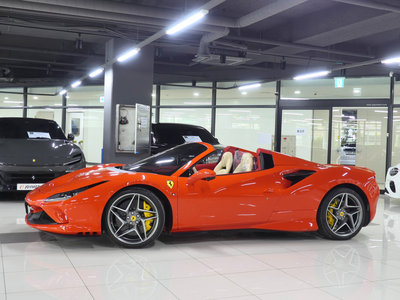 صورة 5 لـ 2021 FERRARI F8 SPIDER