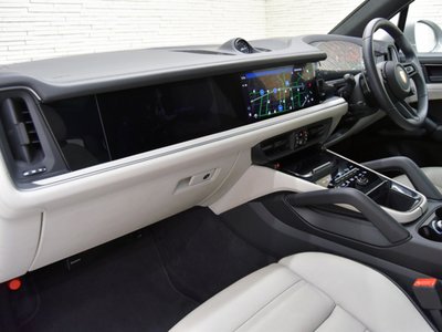 2024 Porsche CAYENNE 照片 10