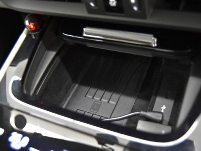 2024 Porsche CAYENNE — миниатюра 25