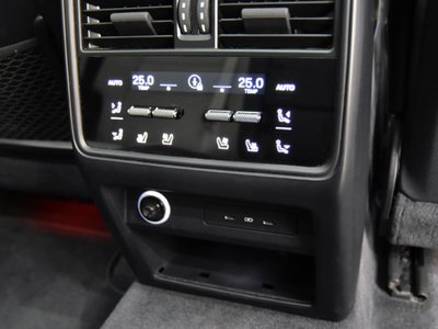 2024 Porsche CAYENNE — миниатюра 28