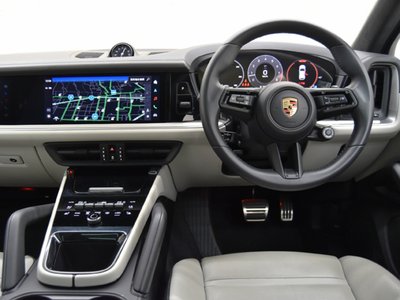2024 Porsche CAYENNE — миниатюра 13