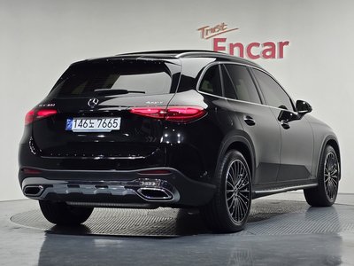 MERCEDES-BENZ GLC - 3