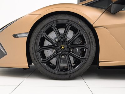 2025 Lamborghini REVUELTO thumbnail 56
