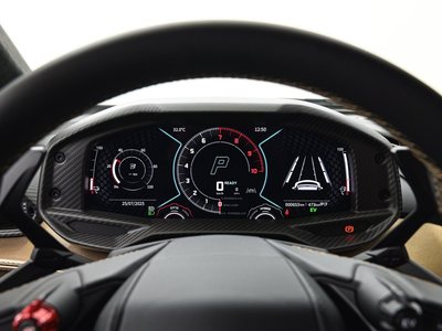 2025 Lamborghini REVUELTO thumbnail 41