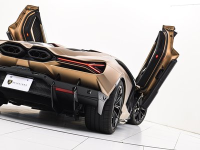 2025 Lamborghini REVUELTO thumbnail 75