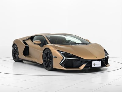 صورة 4 لـ 2025 Lamborghini REVUELTO